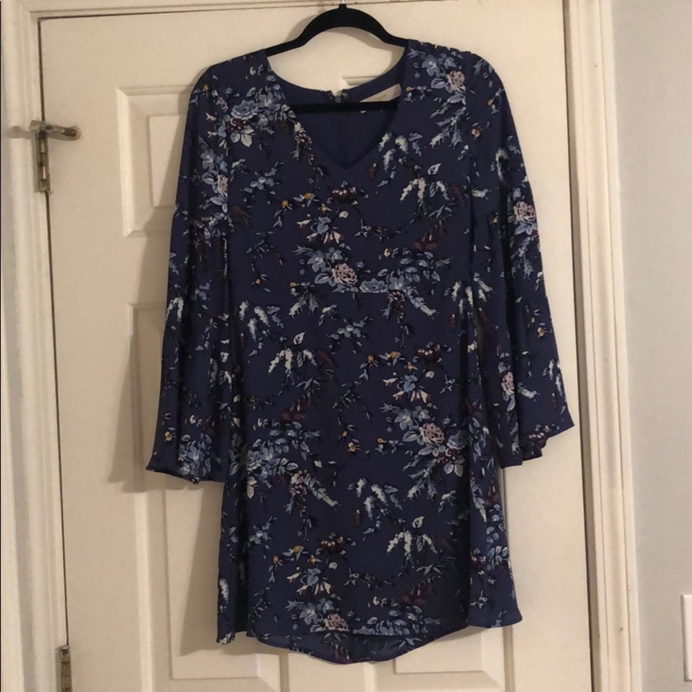 Loft bell sleeve floral dress